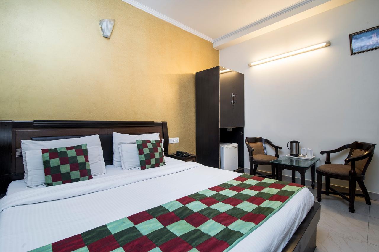Hotel Shimla Heritage Делхи Екстериор снимка