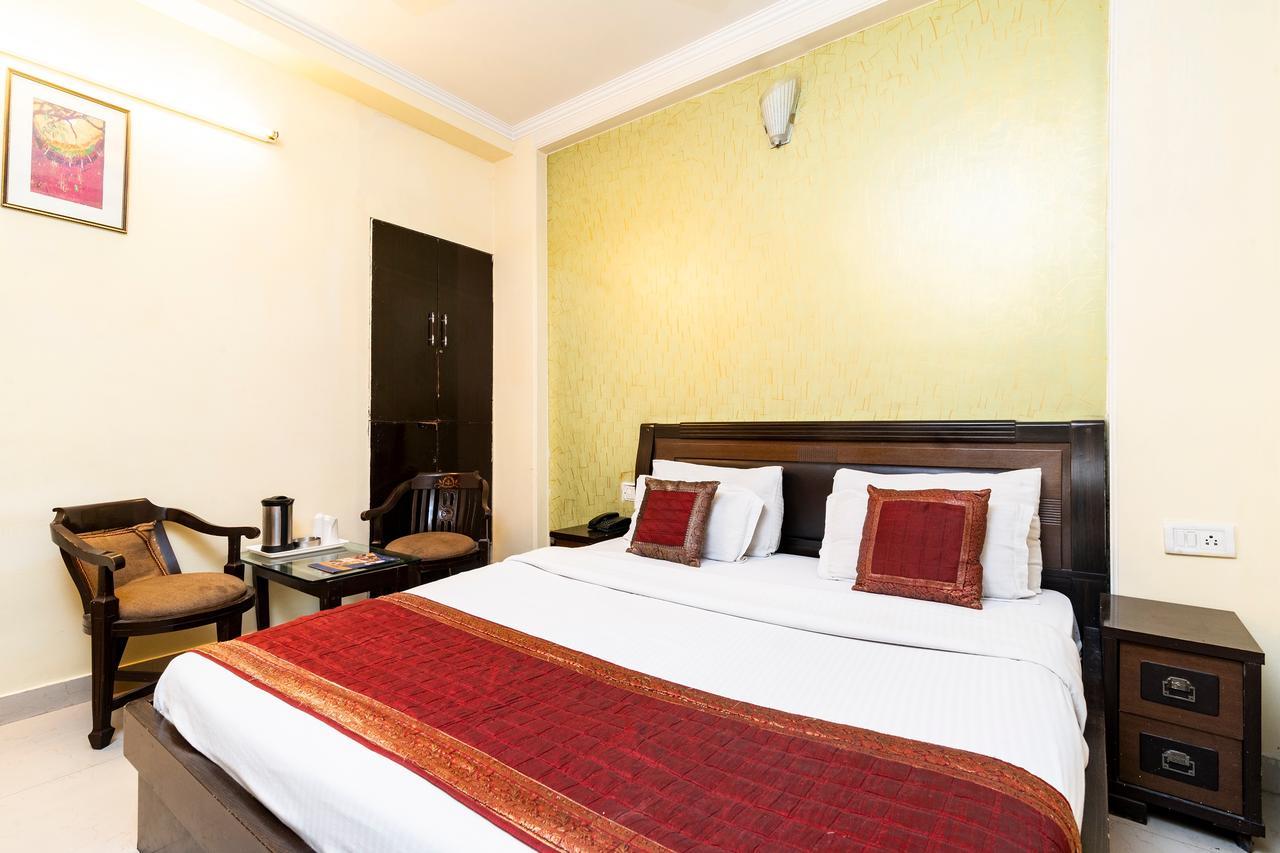Hotel Shimla Heritage Делхи Екстериор снимка